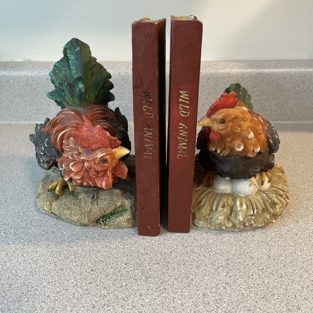 Vtg Hen Chicken w/Eggs Rooster Bookends Country Cottagecore Grannycore
